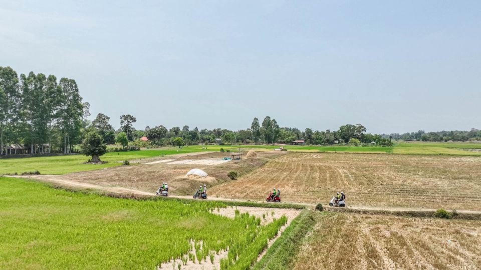 Siem Reap: Countryside Vespa Adventure