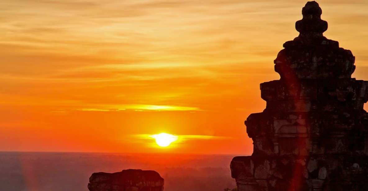 Siem Reap: Private Guided Day Trip to Angkor Wat With Sunset