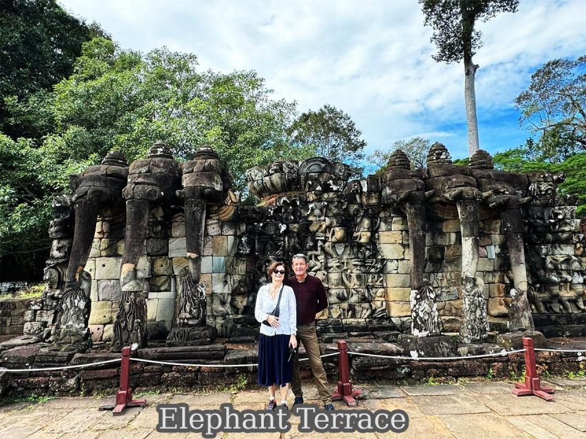 Siem Reap Temple Tour With Visit to Angkor Wat & Breakfast - Tour Duration and Highlights