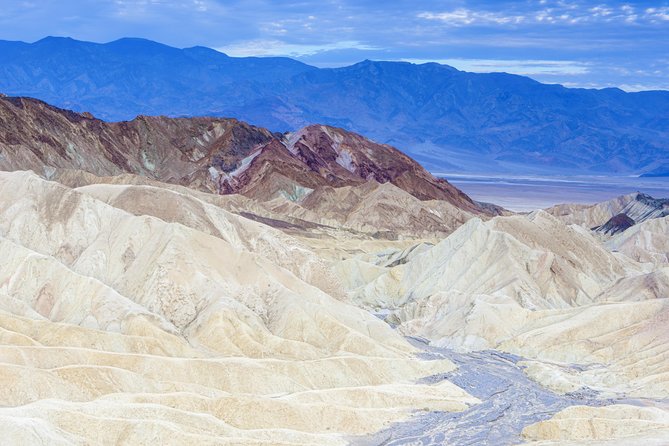 Small-Group Death Valley National Park Day Tour From Las Vegas - Tour Overview and Inclusions