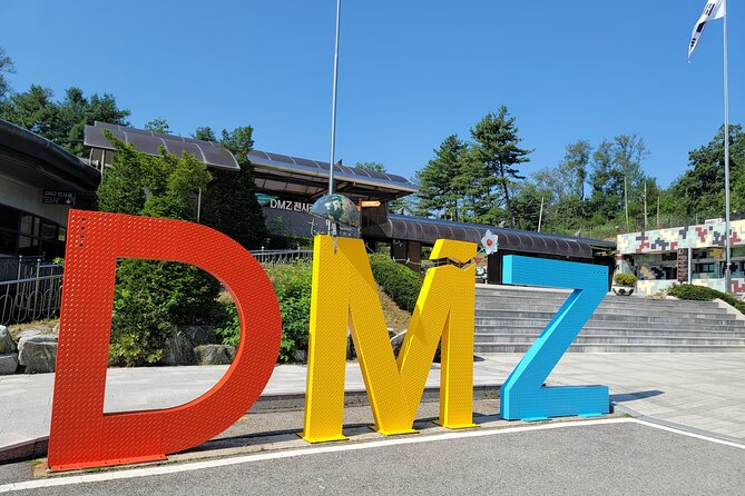 Small Group DMZ Tour & Suspension Bridge With DMZ Experts