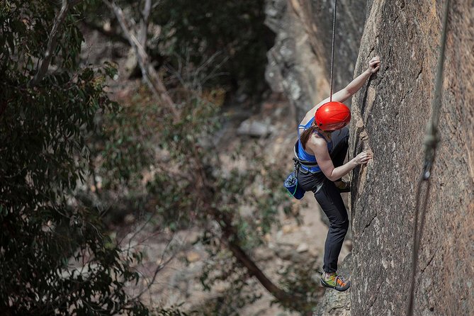 Small-Group Weekend Rock Climbing Adventure From Katoomba - Itinerary