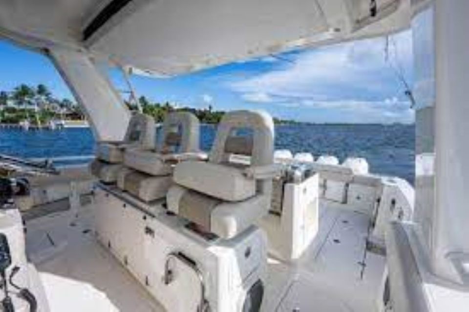 South Maui: Maalaea Guided Motorboat Tour With Snorkeling - Booking and Reservation Details