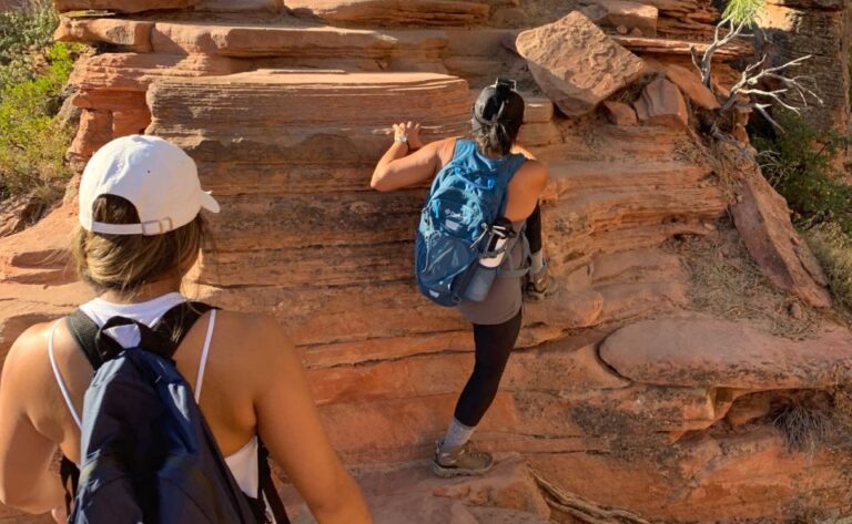 Springdale: Angels Landing Summit Guided Hike With Permit