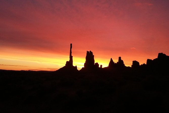 Sunrise Tour of Monument Valley - Tour Itinerary