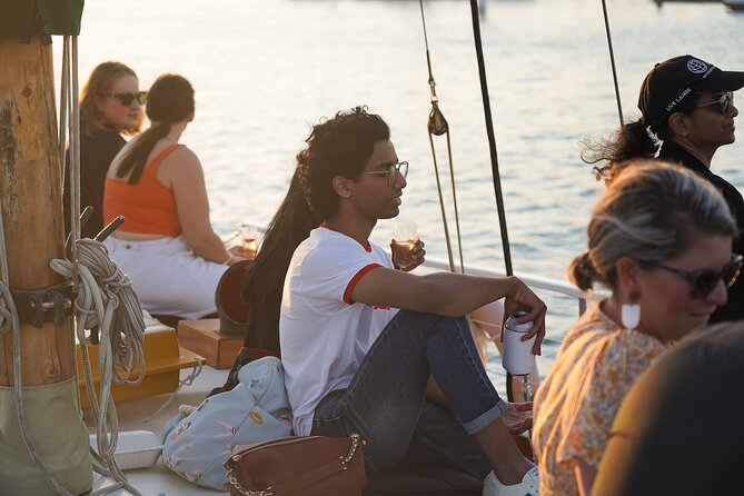 Sunset Tour With Live Music - Experience Highlights
