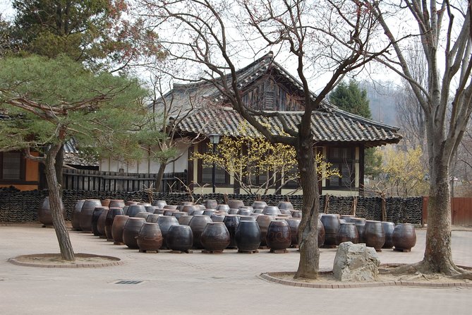 Suwon Hwaseong Fortress and Korean Folk Village Day Tour From Seoul