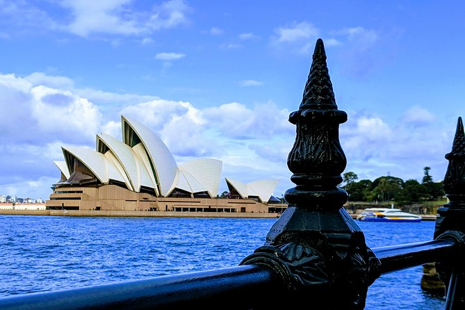 Sydney Secrets and Bondi Beach 4 HOUR AFTERNOON PRIVATE TOUR