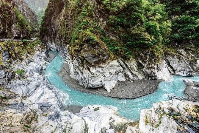 Taroko From Taipei In A Day by Train