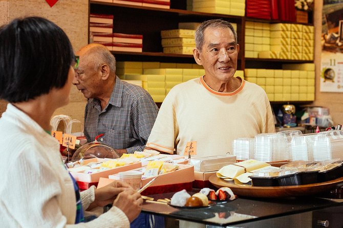 The Award-Winning PRIVATE Food Tour of Taipei: The 10 Tastings - Tasting Traditional Taiwanese Street Snacks