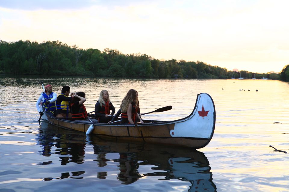 Toronto: Fall Foliage Canoe Tour of the Toronto Islands