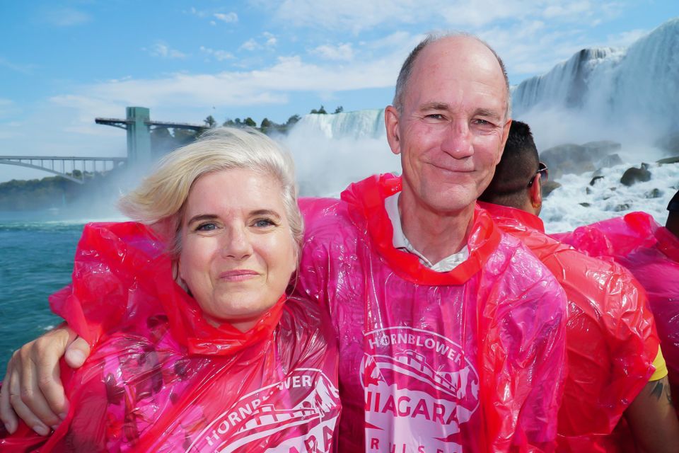 Toronto: Luxury Small-Group Niagara Falls Day Trip - Highlights