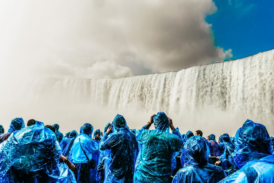 Toronto: Niagara Falls Day Tour With Optional Boat Cruise