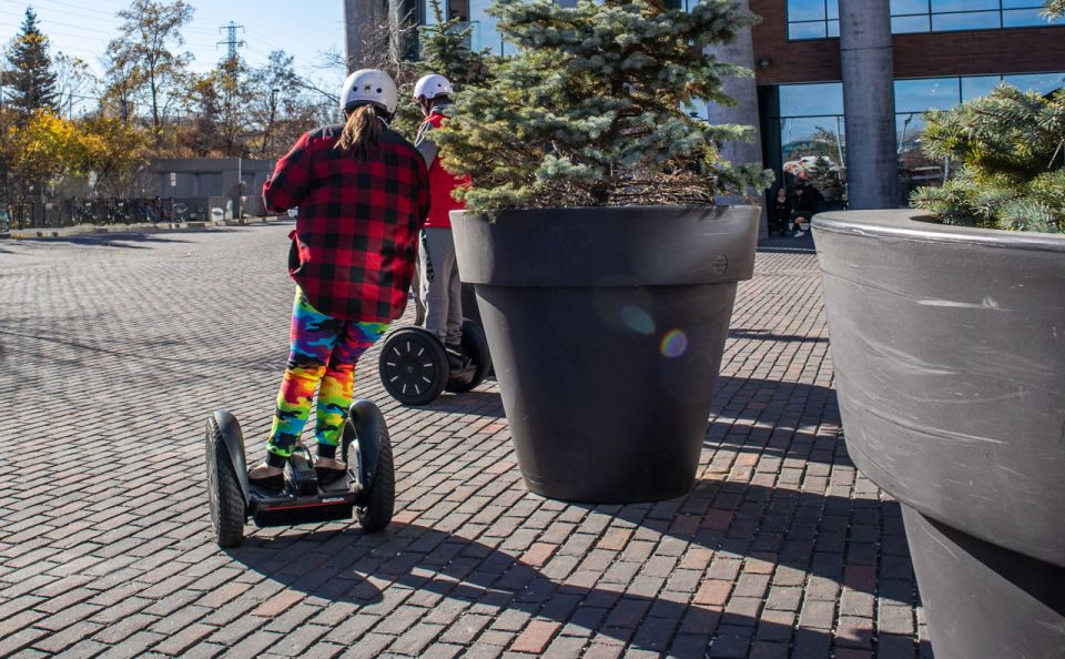 Toronto: Short Distillery District Segway Tour - Tour Duration and Group Size