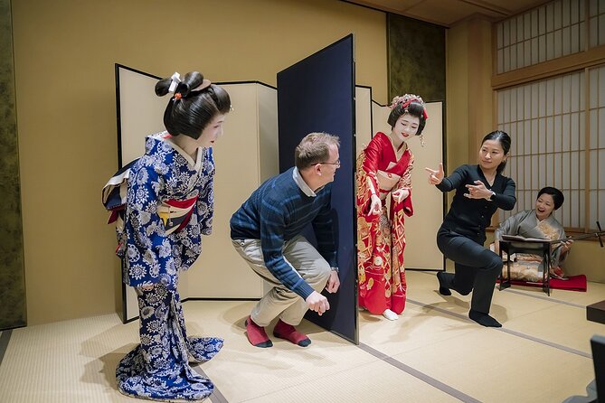 Traditional Japanese Dinner With Geisha Entertainment in Asakusa