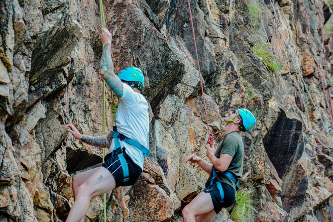 Twilight Rockclimb & Abseil Adventure in Kangaroo Point Cliffs