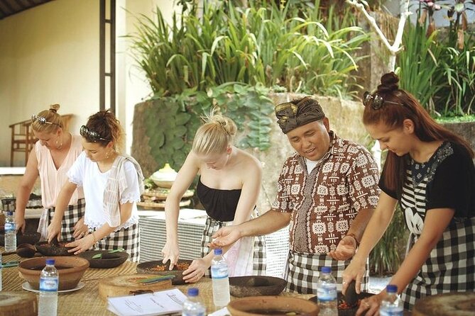 Ubud Cooking Class Bali With Balinese Chef - Activity Overview