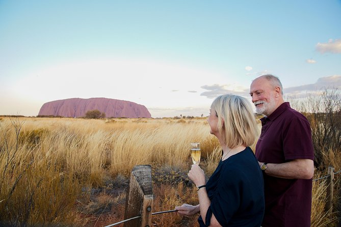Uluru (Ayers Rock) Sunset Outback Barbecue Dinner & Star Talk