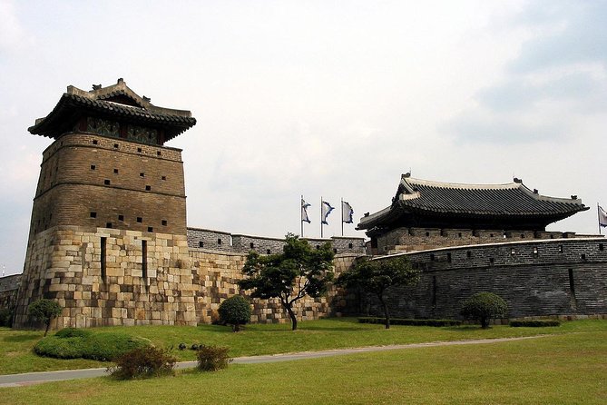 UNESCO World Cultural Heritage Site – Suwon Hwaseong Fortress Private Day Trip