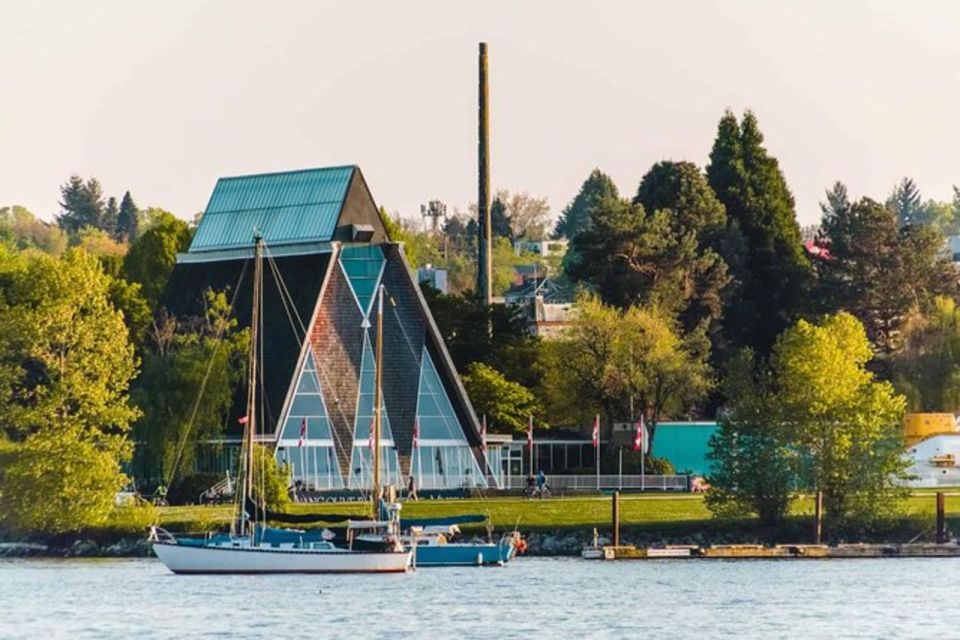 Vancouver Family Tour for History Geeks Private