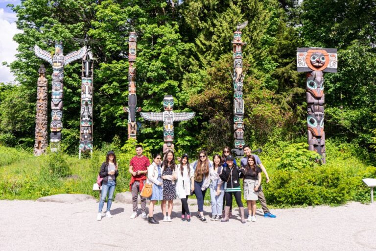 Vancouver: Guided City Highlights Tour