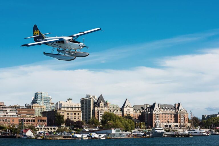Vancouver: Victoria Seaplane Day Trip and Butchart Gardens