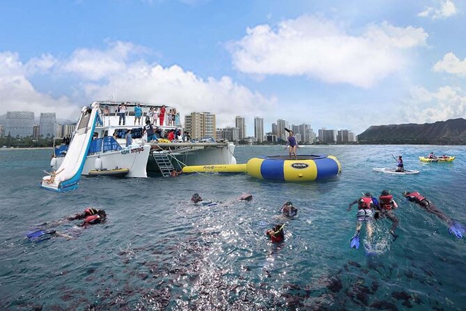 Waikiki Catamaran Cruise With Snorkeling and Paddling  – Oahu