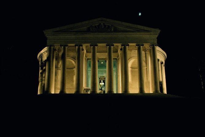 Washington DC Monuments by Moonlight Tour by Trolley - Tour Details