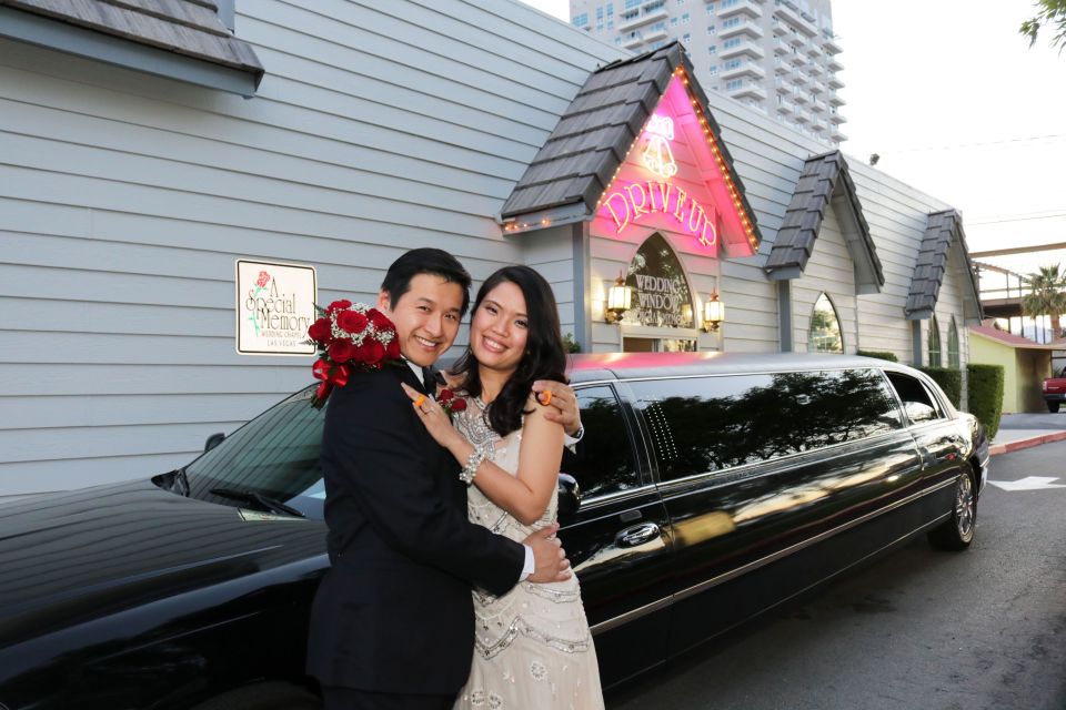 World-Famous Drive-Up Wedding in Las Vegas - Experience Highlights at the Vegas Chapel