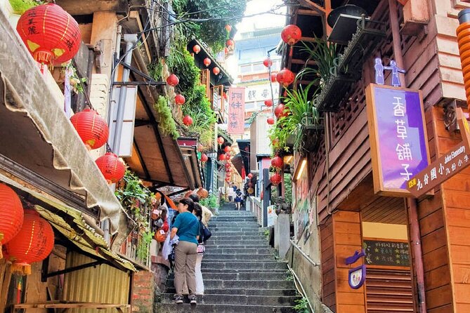 Yehliu & Jiufen & Shifen Private Day Tour With English Guide - Tour Highlights