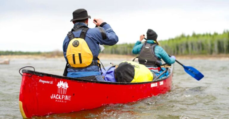 Yellowknife Bay: Guided Canoe and Kayak Tour