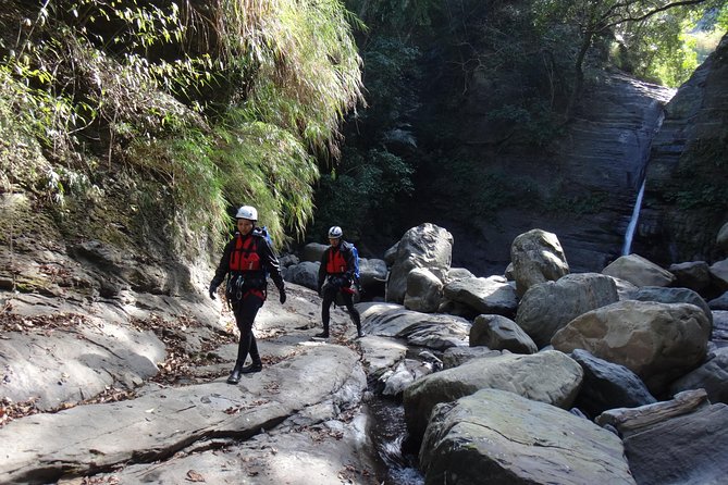 Yi-Hsin Creek Canyoning in Northern Taiwan - Adventure Highlights
