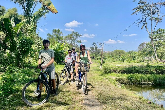 Yogyakarta Cycling Tour Around the Villages and Fish Farm
