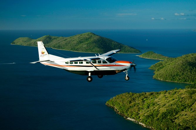 1-Hour Great Barrier Reef and Island Whitsundays Scenic Flight - Overview