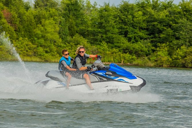 1hr JetSki Tour Gold Coast - No Licence Required - Self Drive - Surfers Paradise - Scenic Highlights