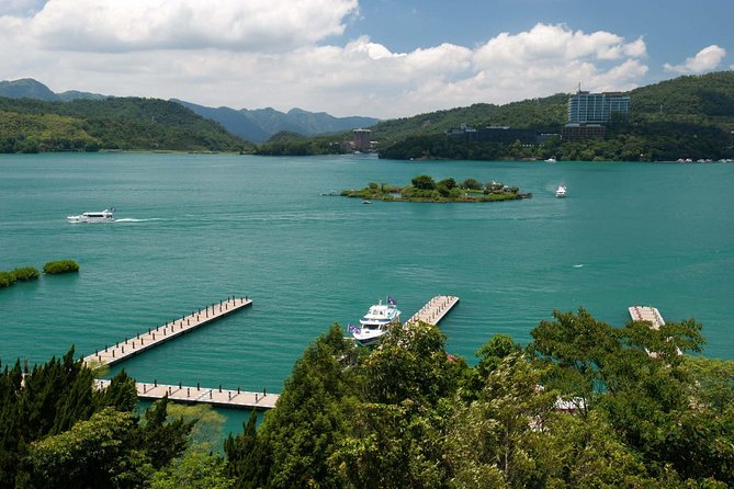 2 Days Yeliou (Or Pingxi Sky Lantern) & Sun Moon Lake Tour (Taichung City End) - Yeliou Geological Park Visit