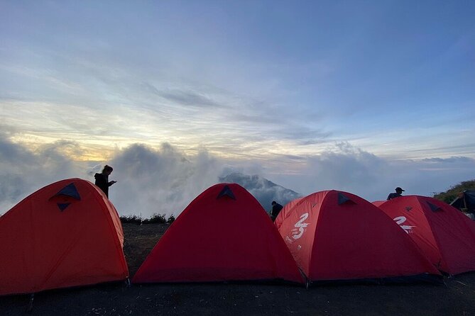 3 Days Mount Rinjani Complete Tour @All In One Price - Inclusions and Exclusions
