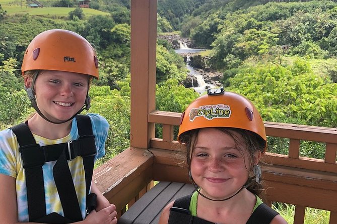 9-Line Waterfall Zipline Experience on the Big Island - Location and Features