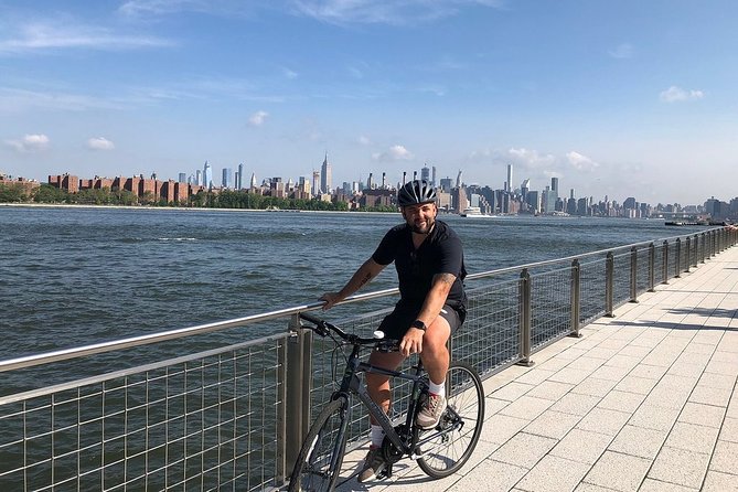 A Day in Brooklyn Bike Tour - Itinerary Highlights