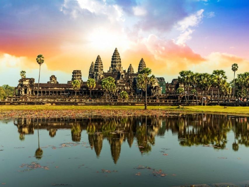 Angkor Wat Small Tour Sunrise With Private Tuk Tuk - Experience Highlights