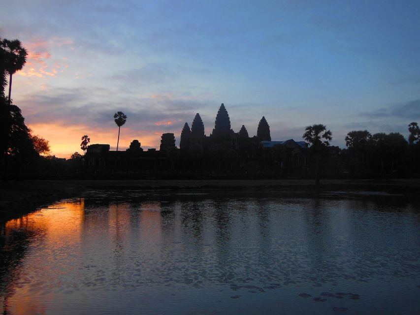 Angkor Wat Sunrise Small Group Private Tour - Dress Code Recommendations