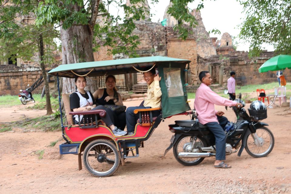 Angkor Wat: Tuk Tuk and Walking Tour - Experience Highlights