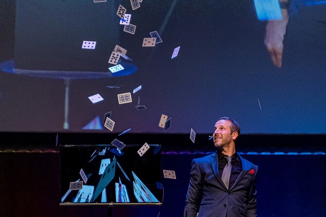 Award-Winning Magic Show at The Magicians Agency Theatre - Venue Amenities and Family-Friendly Features