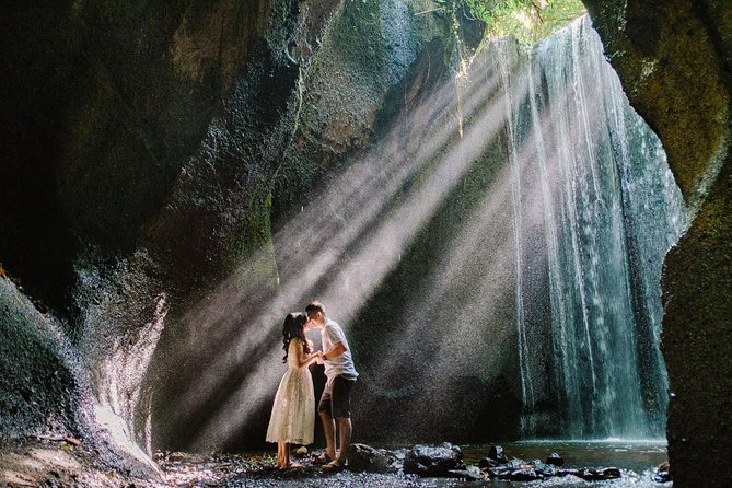 Bali Tour: Special Waterfall, Water Park - Chasing Waterfalls