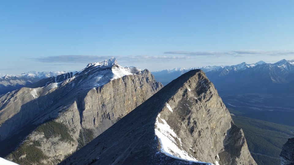 Banff: Bear Country Hiking Tour - Full Day Hike /6hrs - Activity Details