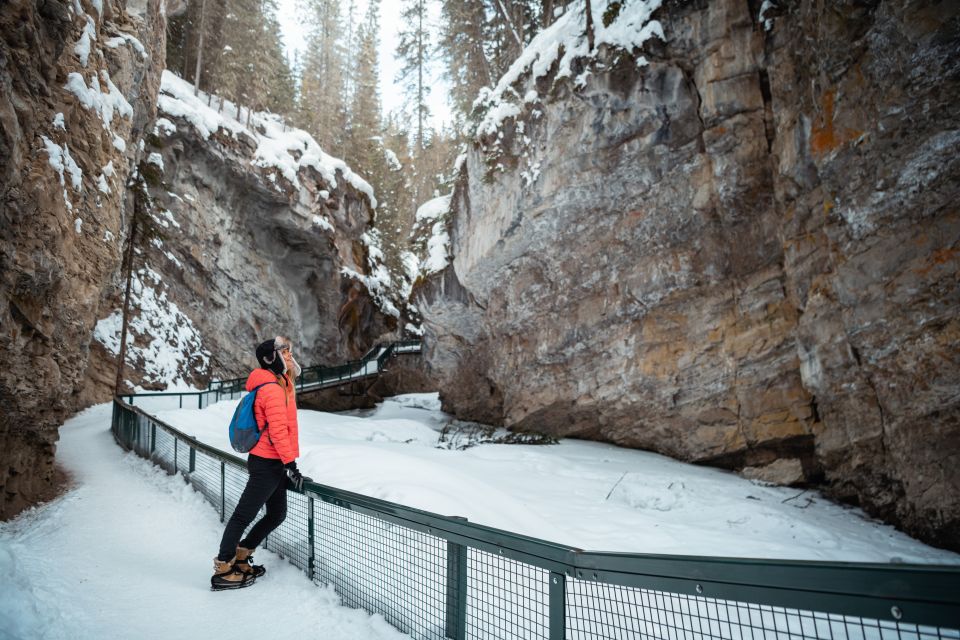 Banff: Morning or Afternoon Johnston Canyon Icewalk - Review Summary