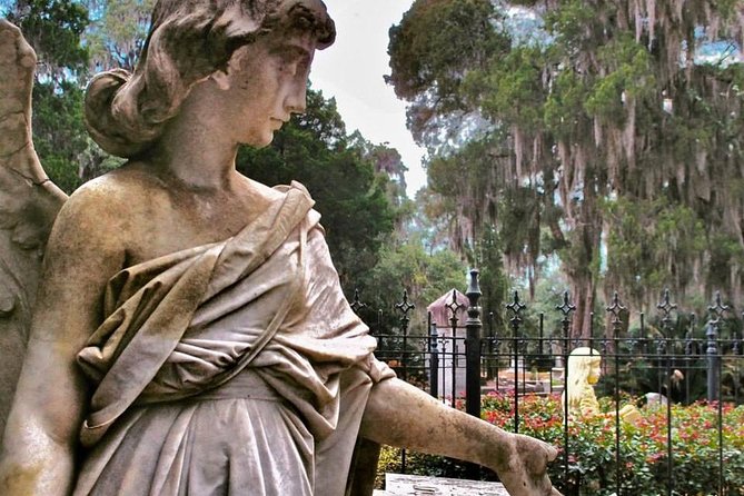 Bonaventure Cemetery Is Forever Tour - Tour Guides