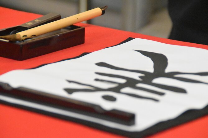 Calligraphy Experience in Kabukicho - Traditional Calligraphy Techniques Revealed