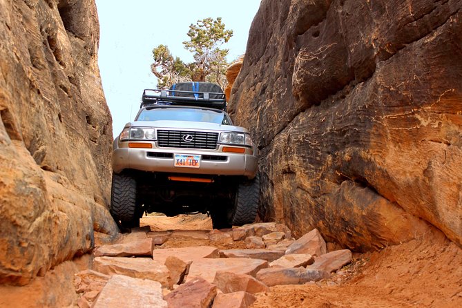 Canyonlands National Park Needles District by 4x4 - Logistics and Transportation