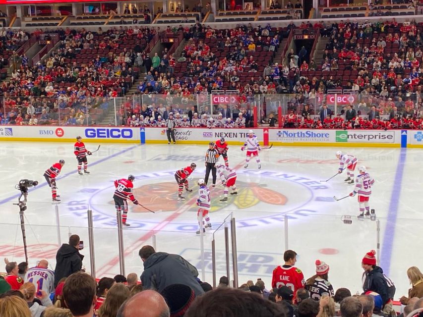 Chicago: Chicago Blackhawks NHL Game Ticket at United Center - Venue Information